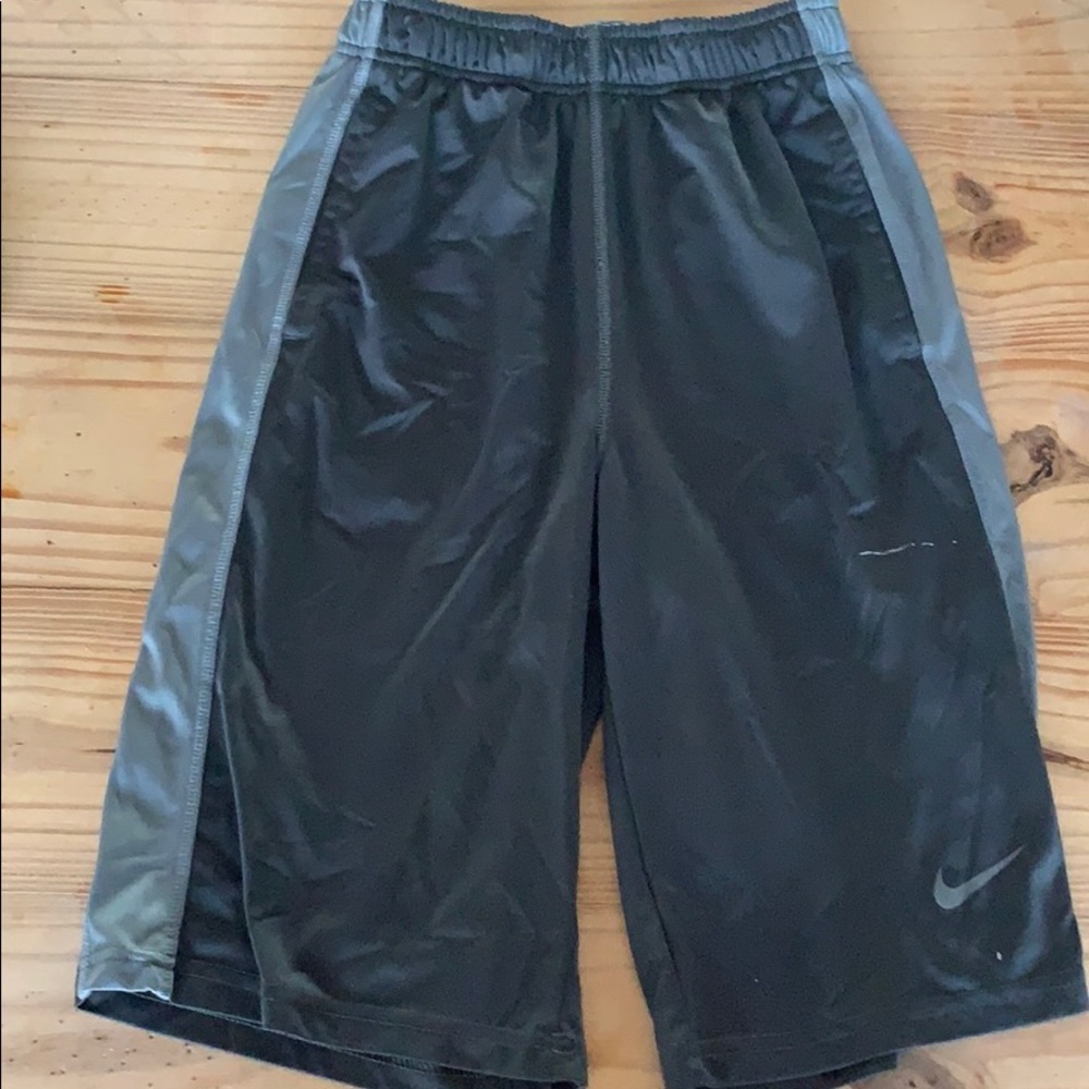 Nike Dry Fit Shorts (Kids)